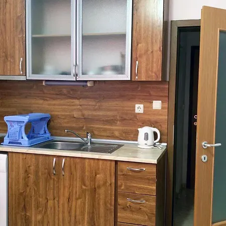 Studio With Large Terrace Near Beach * Приморско